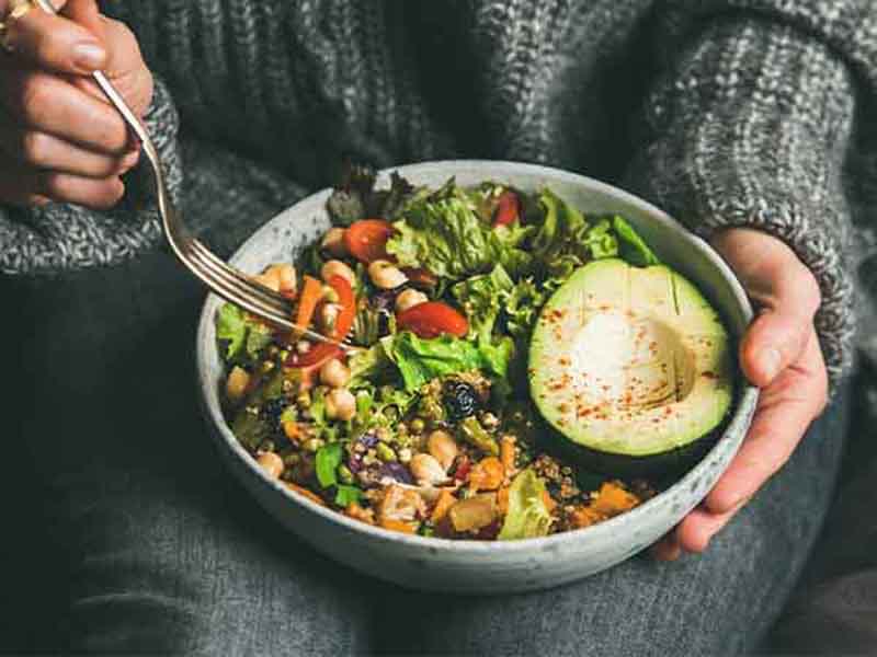 چطور با رژیم گیاه‌خواری انرژی کافی برای روز داشته باشیم